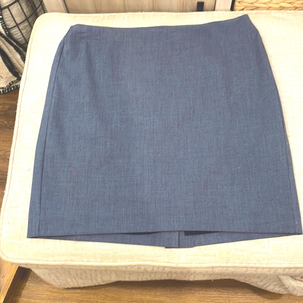 Banana Republic pencil skirt